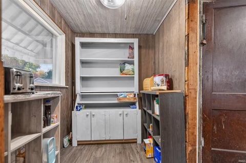 Tiny photo for 805 S 30th Street, South Bend, IN 46615 (MLS # 202644928)