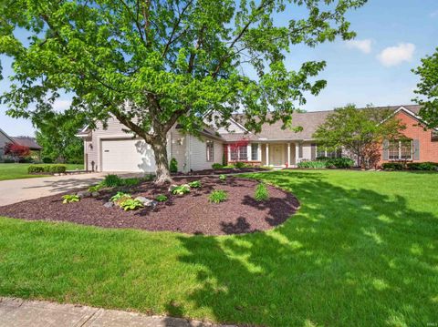 Photo of 2832 Cunningham Drive, Fort Wayne, IN 46804 (MLS # 202616180)