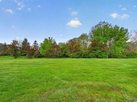 Tiny photo for 2832 Cunningham Drive, Fort Wayne, IN 46804 (MLS # 202616180)