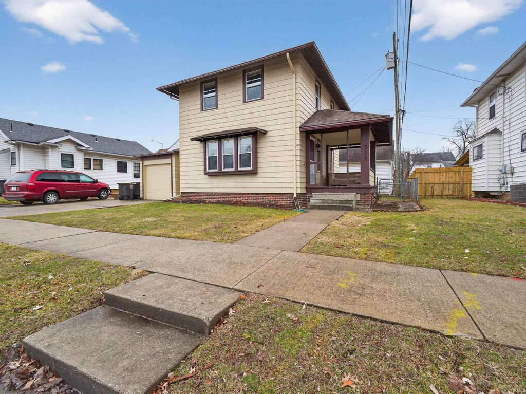 Photo of 312 Glencoe Avenue, Fort Wayne, IN 46806 (MLS # 202607432)