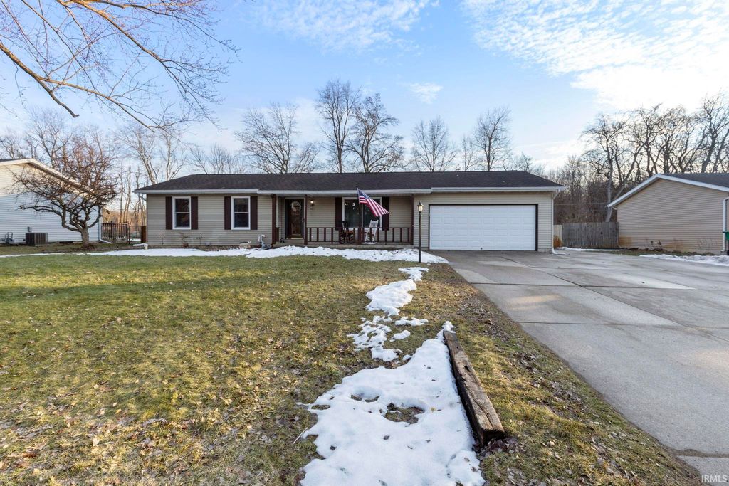 Photo of 22410 Hanover Drive, Bristol, IN 46507 (MLS # 202604941)