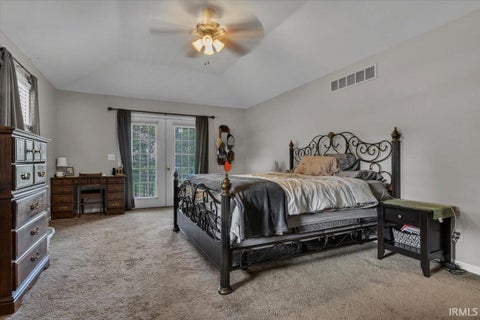 Tiny photo for 19 Lakeview Drive, Mount Vernon, IN 47620 (MLS # 202624404)