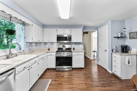 Tiny photo for 4032 Hedwig Drive, Fort Wayne, IN 46815 (MLS # 202619621)