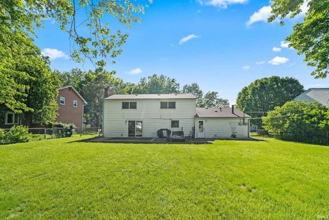 Tiny photo for 4032 Hedwig Drive, Fort Wayne, IN 46815 (MLS # 202619621)