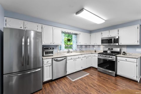 Tiny photo for 4032 Hedwig Drive, Fort Wayne, IN 46815 (MLS # 202619621)