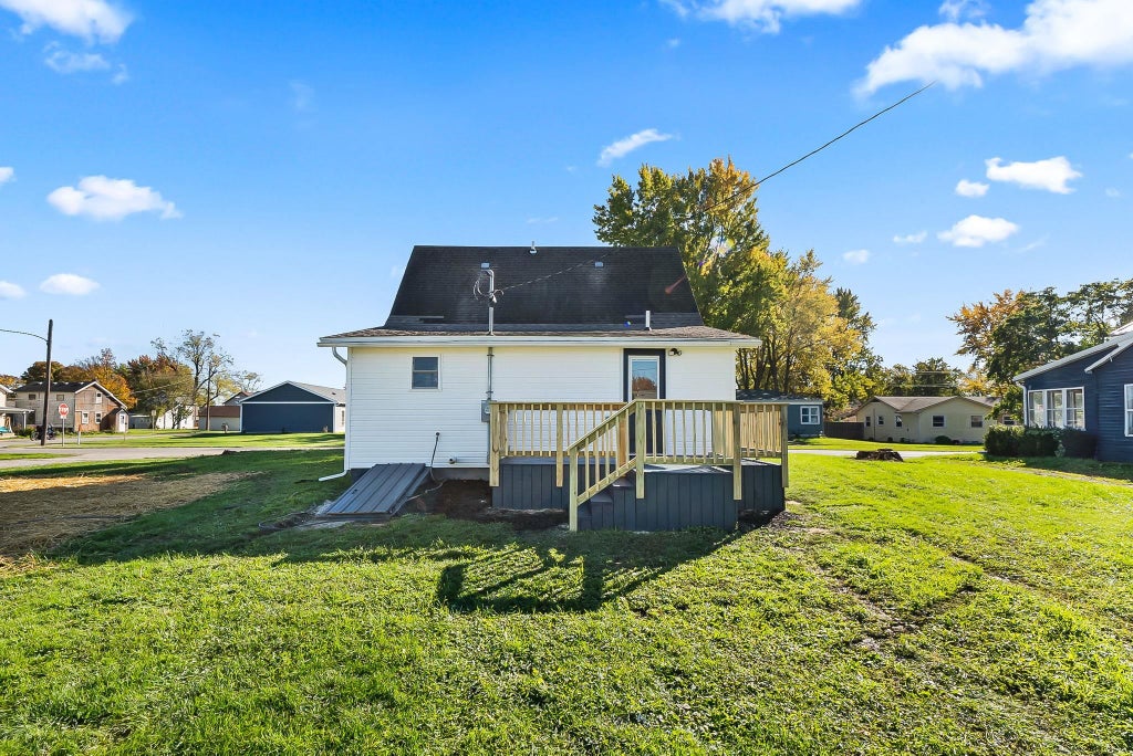 Photo of 411 E Green Street, Butler, IN 46721 (MLS # 202643475)