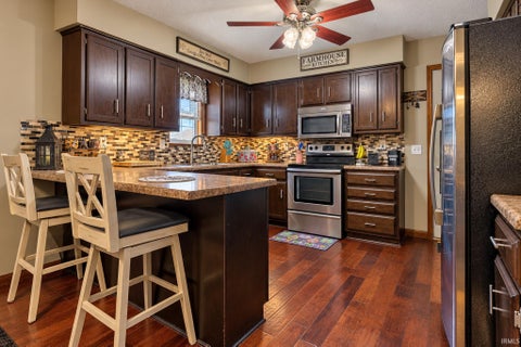 Tiny photo for 2514 Barbara Court, Wadesville, IN 47638 (MLS # 202640363)