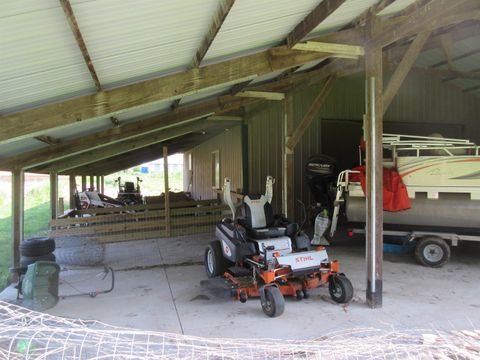 Tiny photo for 382 N Us 421 Highway, Delphi, IN 46923 (MLS # 202614506)