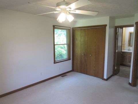 Tiny photo for 382 N Us 421 Highway, Delphi, IN 46923 (MLS # 202614506)