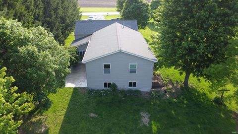 Tiny photo for 382 N Us 421 Highway, Delphi, IN 46923 (MLS # 202614506)