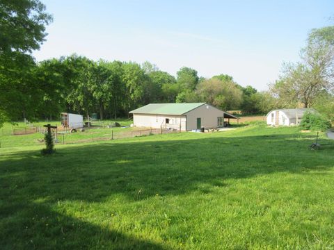 Tiny photo for 382 N Us 421 Highway, Delphi, IN 46923 (MLS # 202614506)