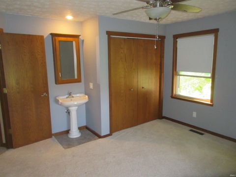 Tiny photo for 382 N Us 421 Highway, Delphi, IN 46923 (MLS # 202614506)