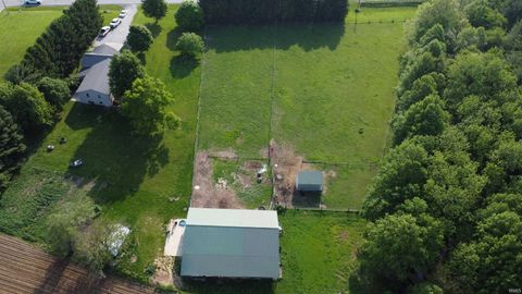 Tiny photo for 382 N Us 421 Highway, Delphi, IN 46923 (MLS # 202614506)