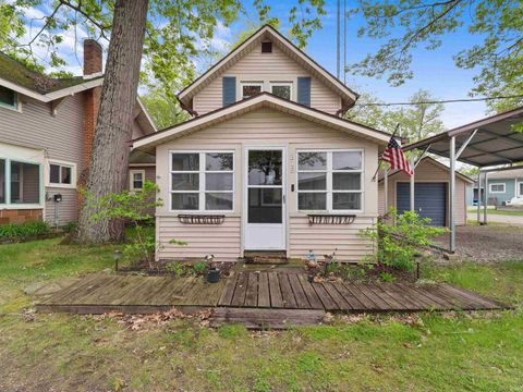 315 Lane 201Bb Lake George, Fremont, IN 46737 - #: 202518169