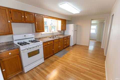 Tiny photo for 321 E Cherry Street, Argos, IN 46501 (MLS # 202621450)