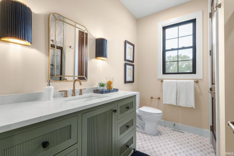 Tiny photo for 18470 Forest Glade Drive, South Bend, IN 46637 (MLS # 202609022)