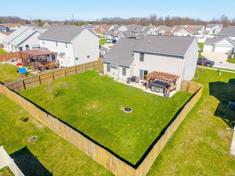 Tiny photo for 13015 Claret Court, Fort Wayne, IN 46845 (MLS # 202612157)