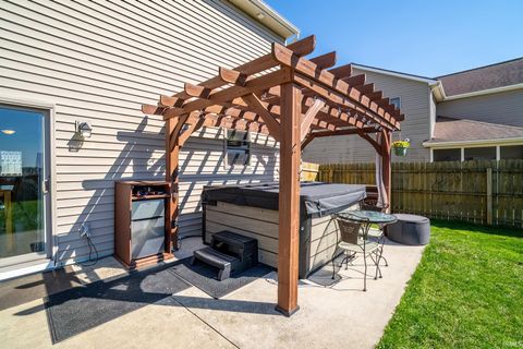 Tiny photo for 13015 Claret Court, Fort Wayne, IN 46845 (MLS # 202612157)