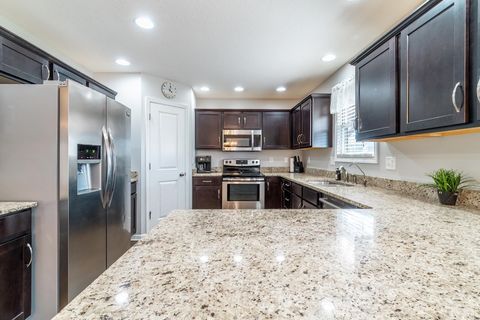 Tiny photo for 13015 Claret Court, Fort Wayne, IN 46845 (MLS # 202612157)