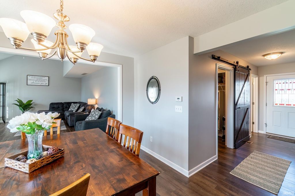 Photo of 13015 Claret Court, Fort Wayne, IN 46845 (MLS # 202612157)