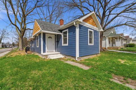 Tiny photo for 1600 Hart Street, Lafayette, IN 47904 (MLS # 202611872)