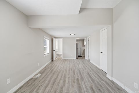 Tiny photo for 1600 Hart Street, Lafayette, IN 47904 (MLS # 202611872)