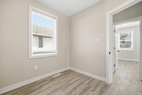 Tiny photo for 1600 Hart Street, Lafayette, IN 47904 (MLS # 202611872)