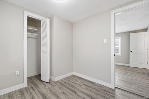 Tiny photo for 1600 Hart Street, Lafayette, IN 47904 (MLS # 202611872)