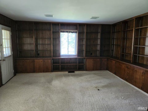 Tiny photo for 5604 S Scott Road, Marion, IN 46953 (MLS # 202626198)
