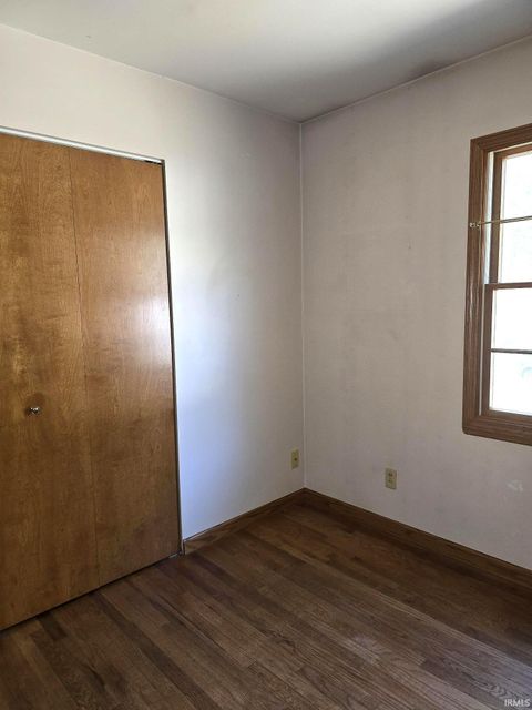 Tiny photo for 310 Greenbriar Street, Kokomo, IN 46901 (MLS # 202537902)