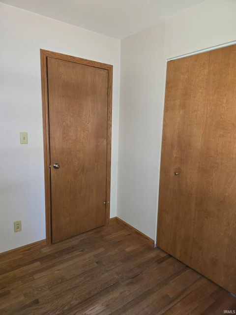 Tiny photo for 310 Greenbriar Street, Kokomo, IN 46901 (MLS # 202537902)