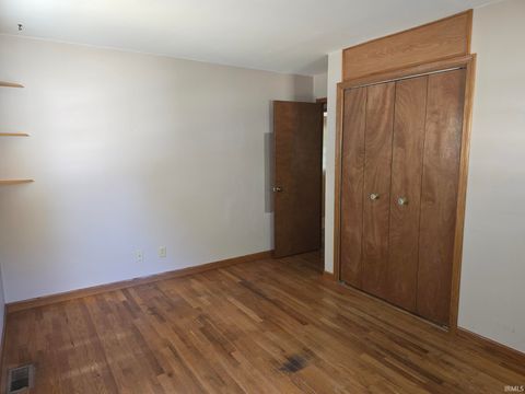 Tiny photo for 310 Greenbriar Street, Kokomo, IN 46901 (MLS # 202537902)