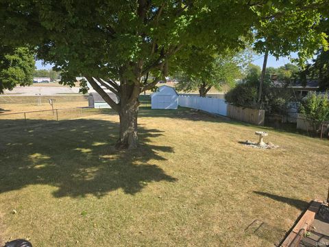 Tiny photo for 310 Greenbriar Street, Kokomo, IN 46901 (MLS # 202537902)