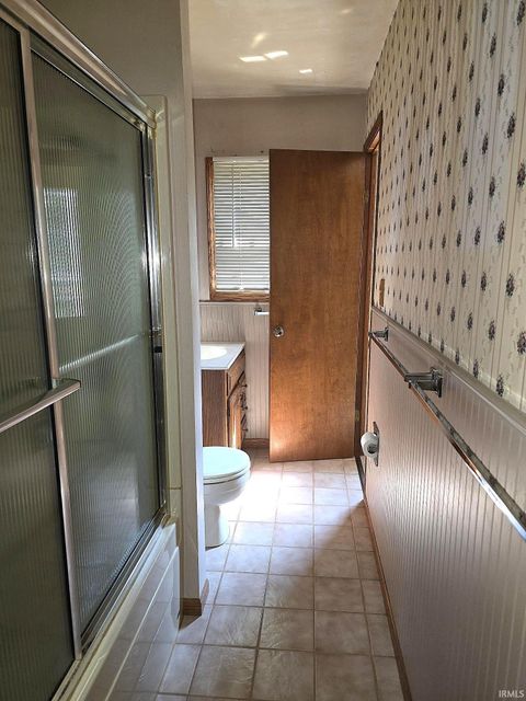 Tiny photo for 310 Greenbriar Street, Kokomo, IN 46901 (MLS # 202537902)