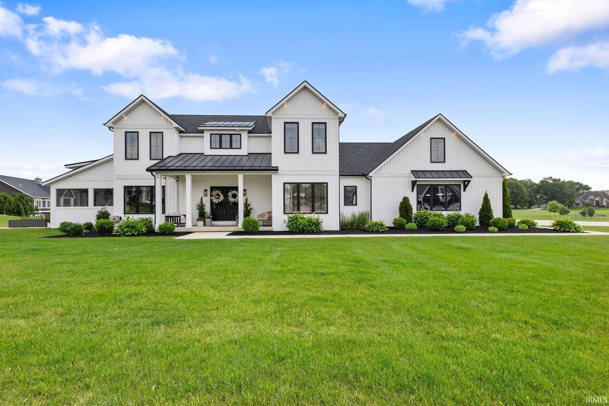 Middlebury, Indiana 46540, United States, 5 Bedrooms Bedrooms, ,4 BathroomsBathrooms,Residential,Active,160455