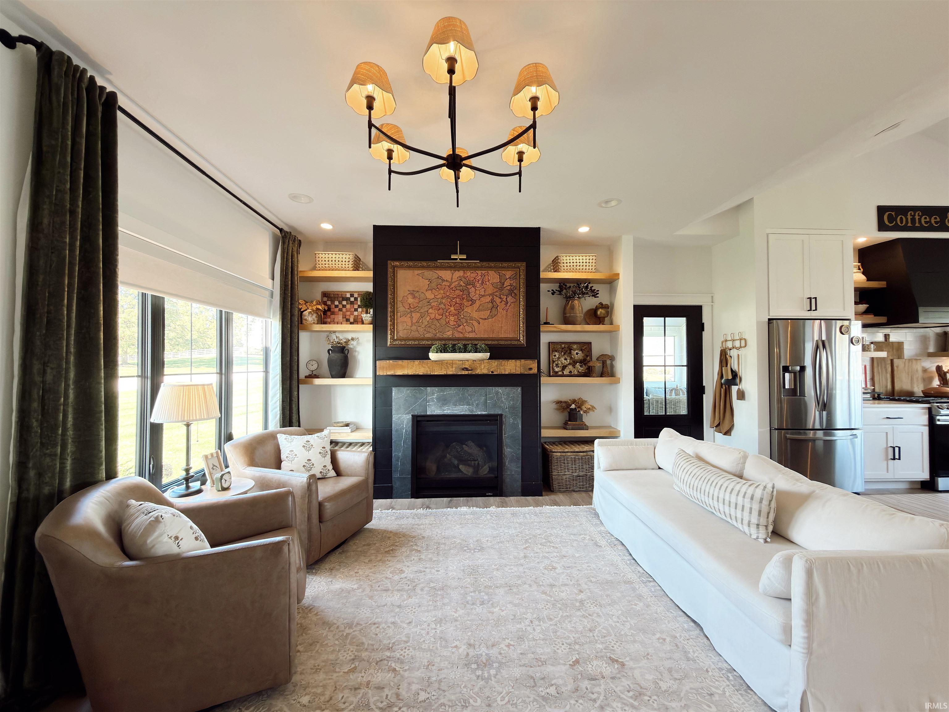 Middlebury, Indiana 46540, United States, 5 Bedrooms Bedrooms, ,4 BathroomsBathrooms,Residential,Active,160455