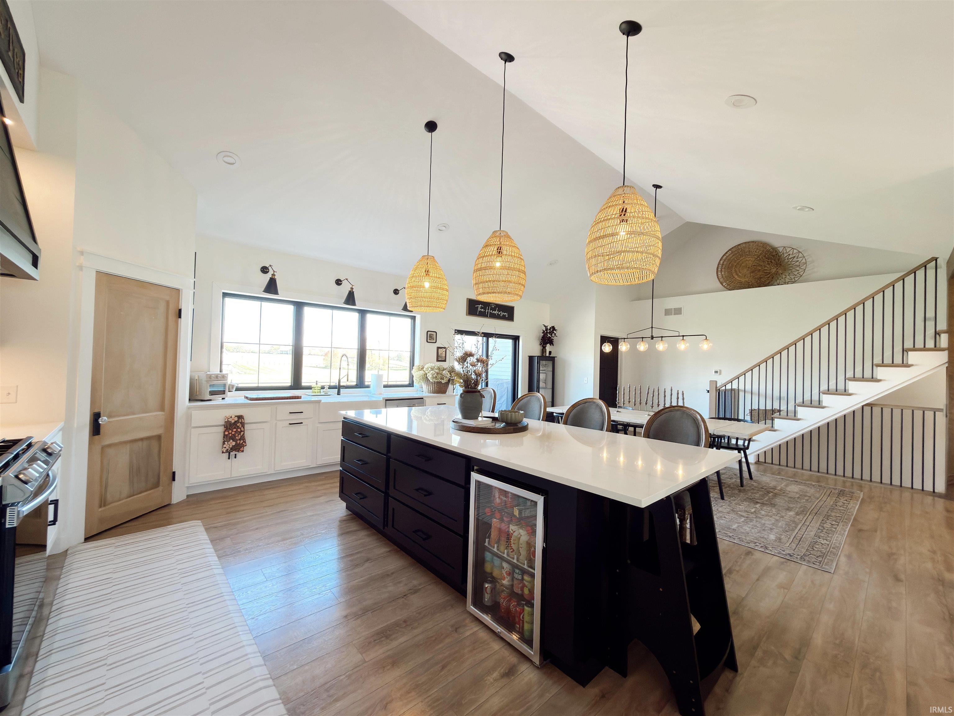 Middlebury, Indiana 46540, United States, 5 Bedrooms Bedrooms, ,4 BathroomsBathrooms,Residential,Active,160455