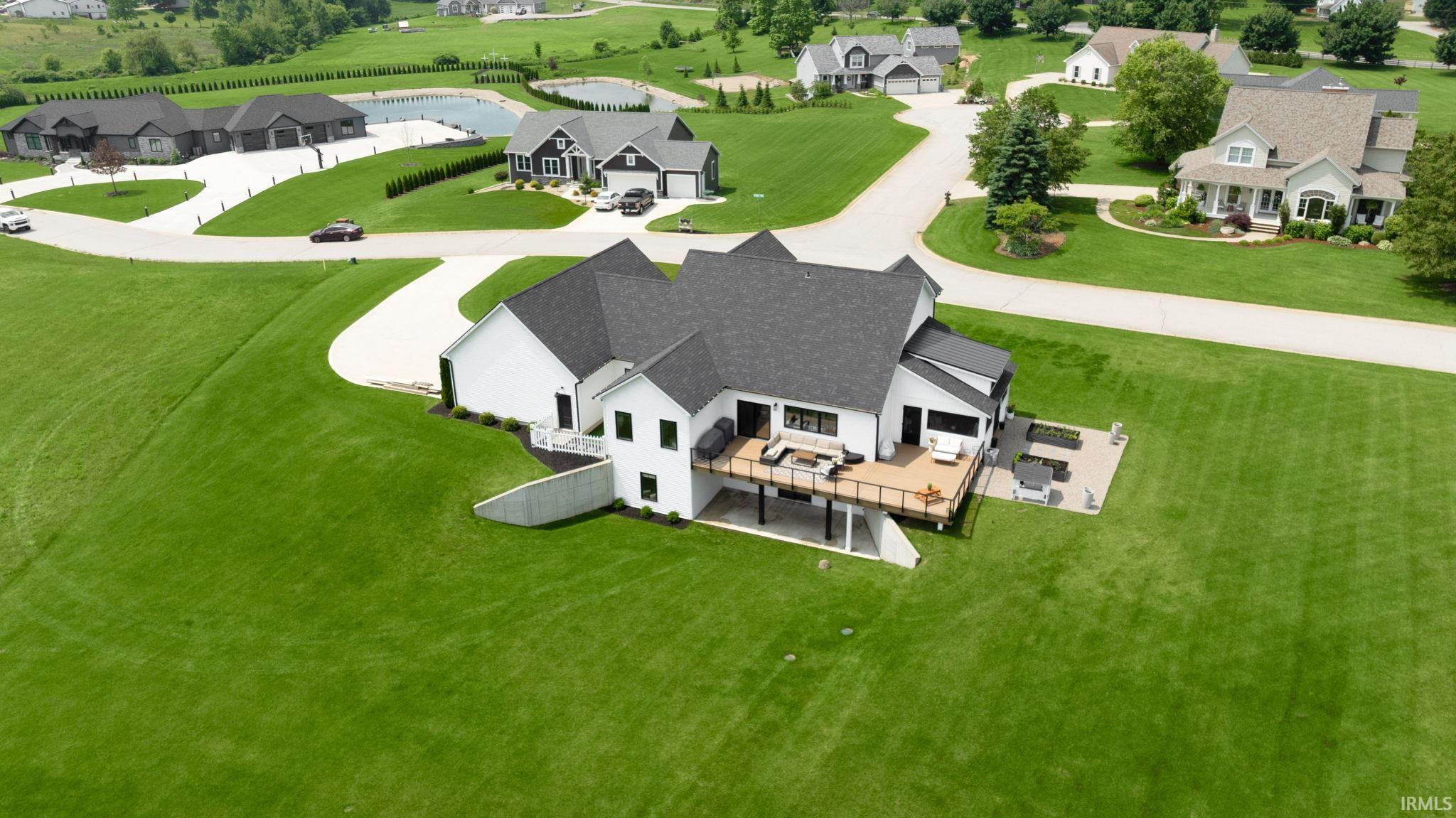 Middlebury, Indiana 46540, United States, 5 Bedrooms Bedrooms, ,4 BathroomsBathrooms,Residential,Active,160455