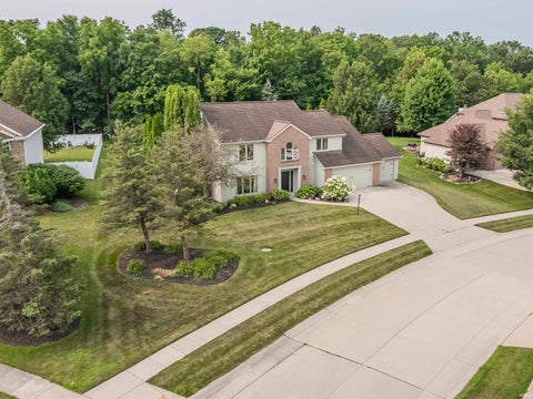 Photo of 11909 Eagle Creek Lane, Fort Wayne, IN 46814 (MLS # 202628062)