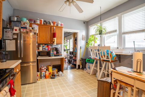 Tiny photo for 3002 Arlington Avenue, Evansville, IN 47712 (MLS # 202618626)