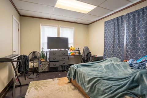Tiny photo for 3002 Arlington Avenue, Evansville, IN 47712 (MLS # 202618626)