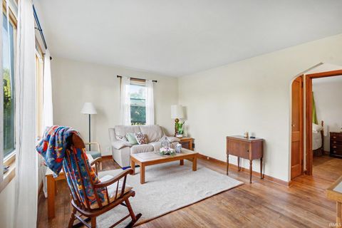 Tiny photo for 58399 Crumstown Highway, South Bend, IN 46619 (MLS # 202618705)