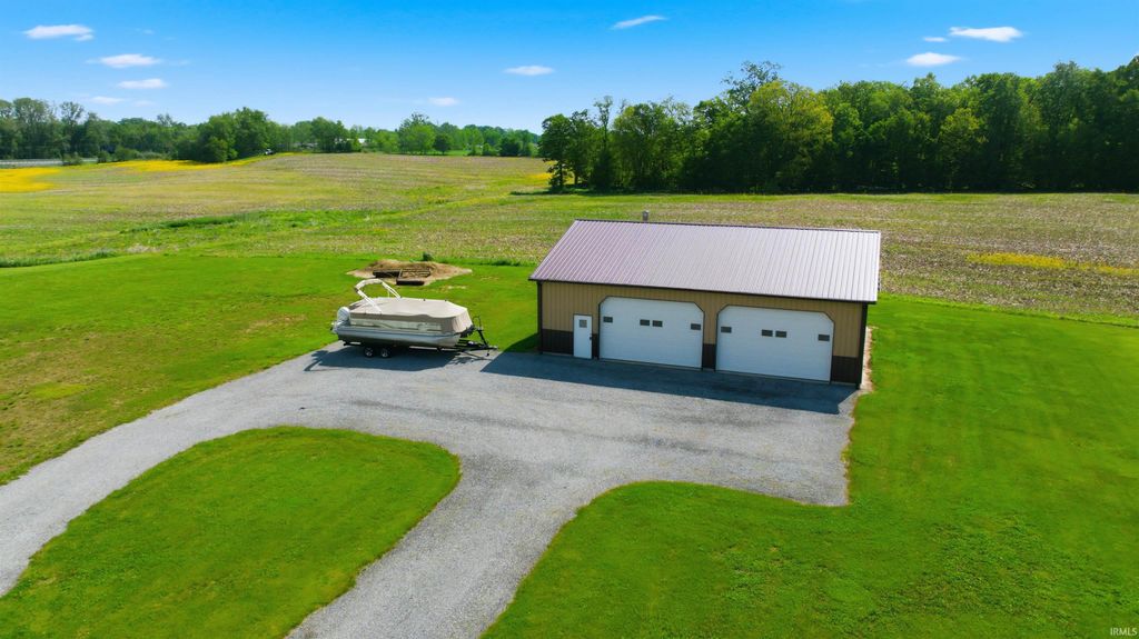 Photo of 792 N 450 West, Columbia City, IN 46725 (MLS # 202619169)