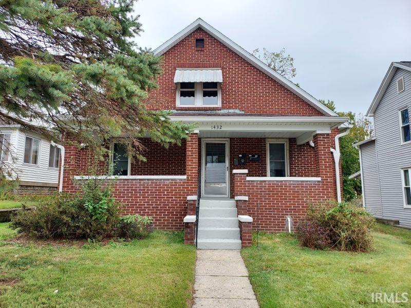Photo of 1432 Vine Street, Jasper, IN 47546 (MLS # 202644258)