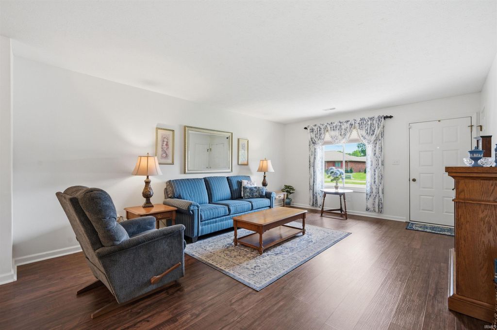 Photo of 212 Wakefield Drive, Anderson, IN 46013 (MLS # 202615326)