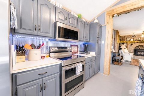 Tiny photo for 12761 S 600 E, Amboy, IN 46911 (MLS # 202619510)