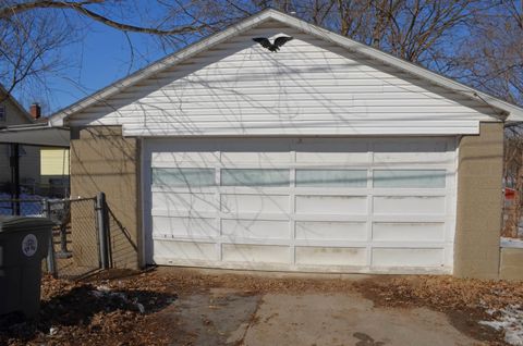 Tiny photo for 1206 Delmar Avenue, Evansville, IN 47712 (MLS # 202603448)