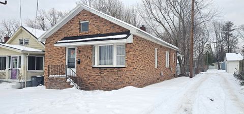 Photo of 1206 Delmar Avenue, Evansville, IN 47712 (MLS # 202603448)