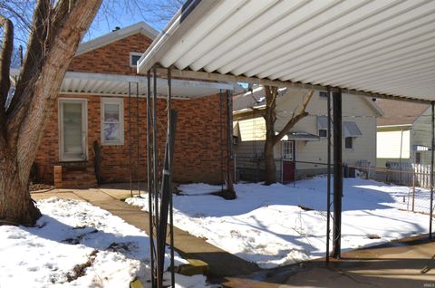 Tiny photo for 1206 Delmar Avenue, Evansville, IN 47712 (MLS # 202603448)