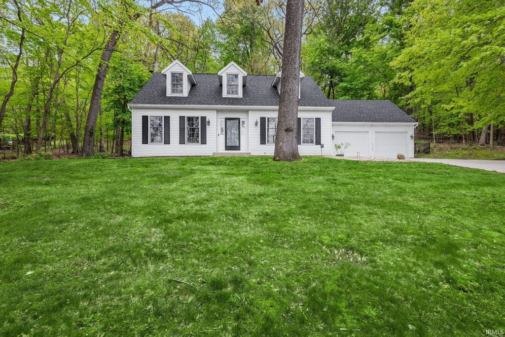 Photo of 19938 County Road 14 Road, Bristol, IN 46507 (MLS # 202617518)